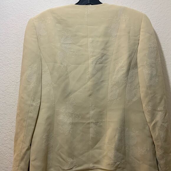 Vintage Emanuel Ungaro 2 pcs suit  Womens  Size 4/38 Cream Ivory  Wool rayon - Picture 5 of 14